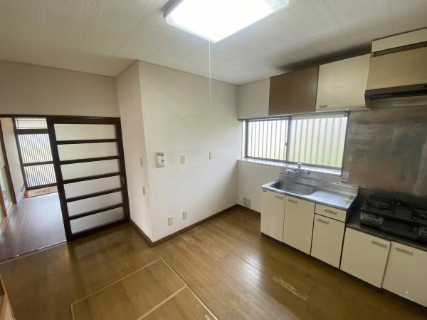 中古戸建 長岡市三ツ郷屋1丁目 JR信越本線長岡駅 1,350万円