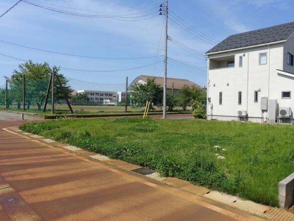 土地 長岡市旭岡2丁目 JR信越本線宮内駅 1,678万円