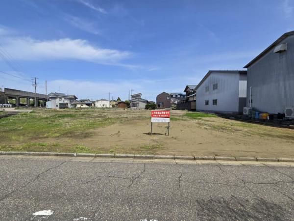 土地 三条市荒町２丁目 JR弥彦線北三条駅 1,500万円