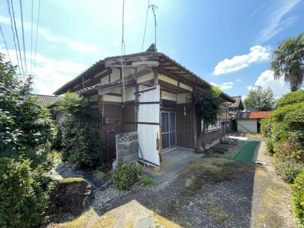 中古戸建 新発田市荒川 JR羽越本線月岡駅 198万円