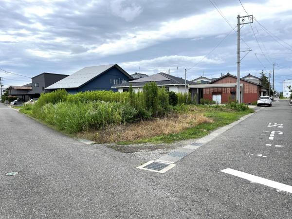 土地 新潟市南区白根ノ内七軒 JR信越本線矢代田駅 500万円
