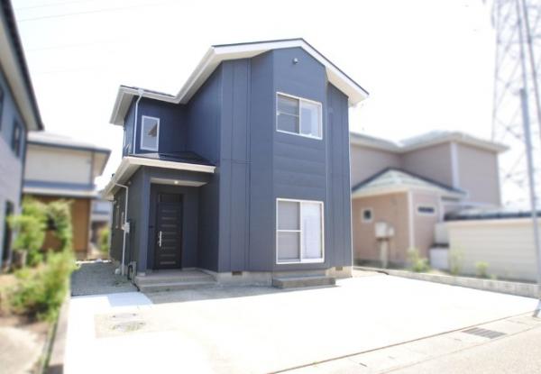 中古戸建 三条市月岡２丁目 JR信越本線三条駅 1,598万円