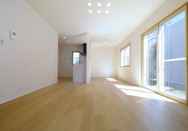 中古戸建 三条市月岡２丁目 JR信越本線三条駅 1,598万円