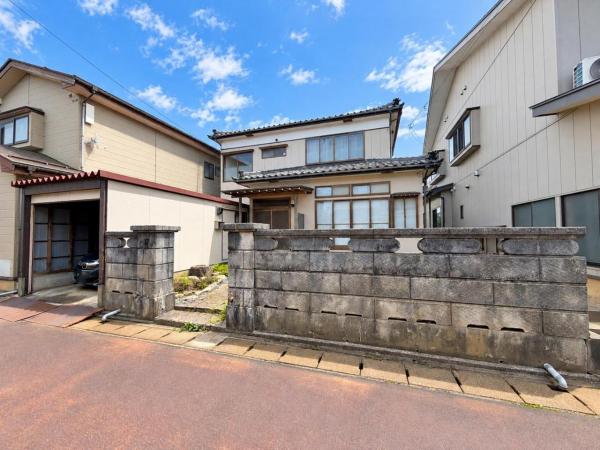 中古戸建 燕市吉田栄町 JR越後線吉田駅 300万円