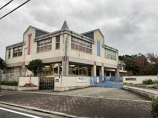 青山幼稚園