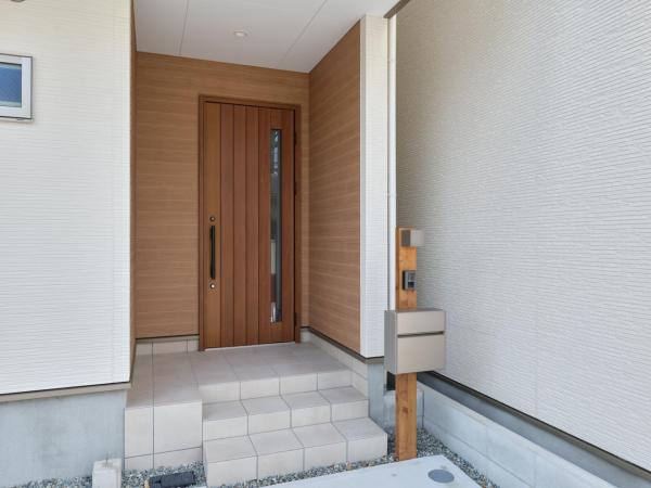 ローズプレイス堺東七条通 玄関