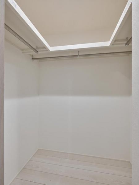 ローズプレイス交野私部Ⅲ 収納