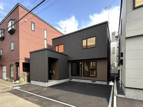 新築戸建 札幌市中央区南十一条西１７丁目4番18号 札幌市軌道線西線１１条駅 5,090万円