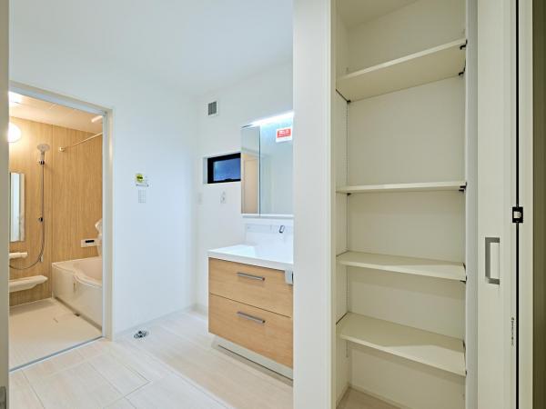 ローズプレイス交野天野が原Ⅱ 収納