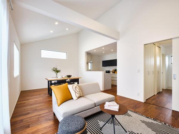 ローズプレイス京都藤森 リビング