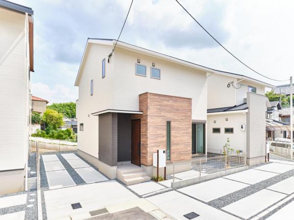 ローズプレイス京都藤森 (現況)外観写真