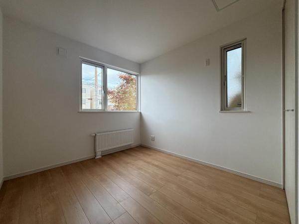 【京阪の家】ローズグランデ北43東3 洋室