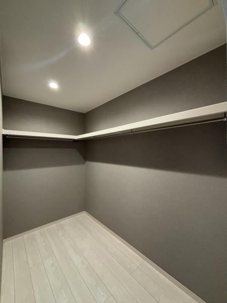 【京阪の家】ローズグランデ北43東3 ウォークインクローゼット