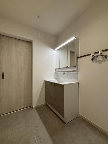 【京阪の家】ローズグランデ北43東3 洗面化粧台