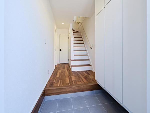 ローズプレイス八幡男山指月 同仕様写真（内観）