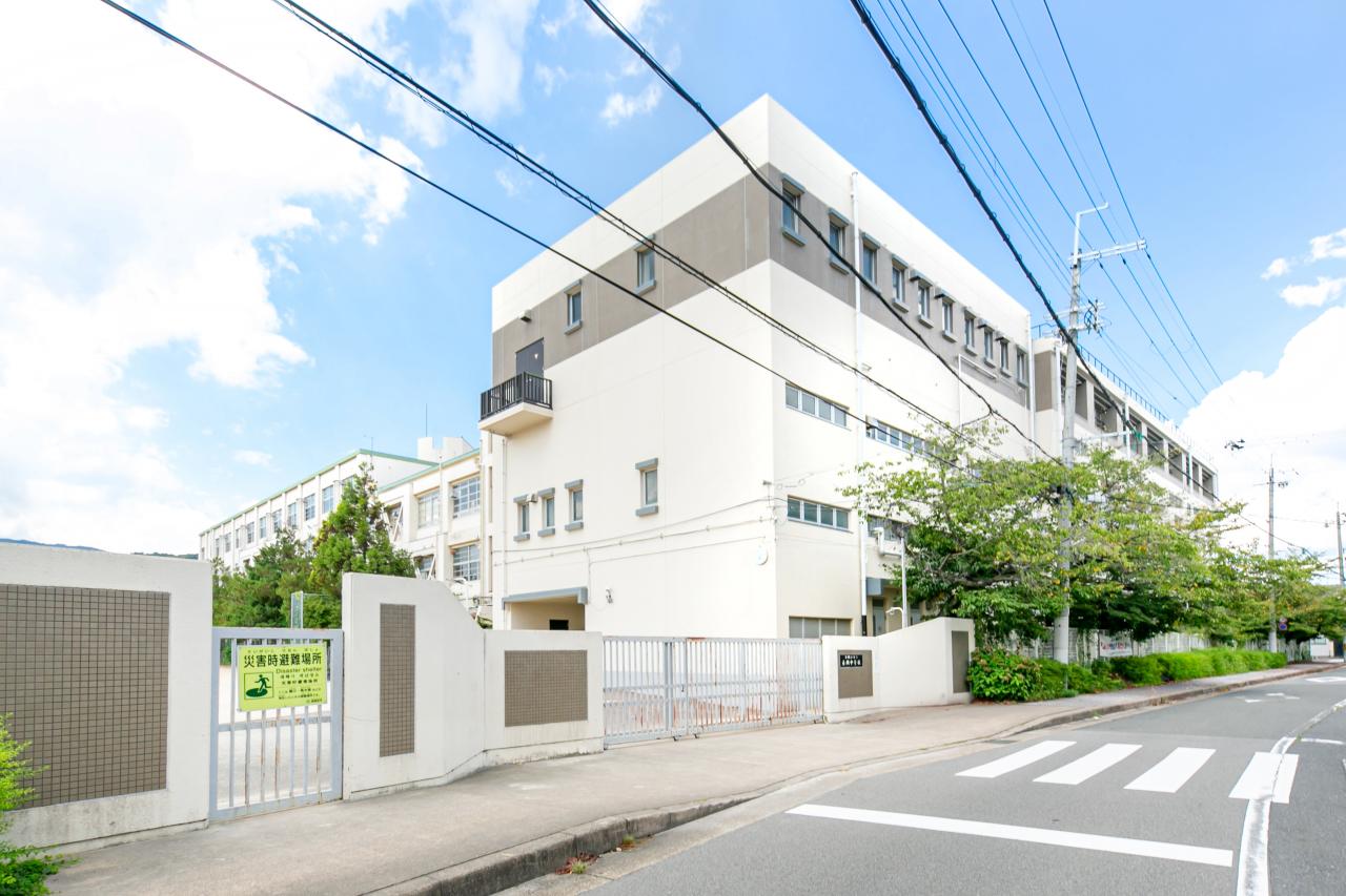 長岡京市立長岡中学校