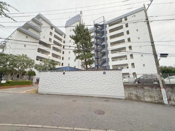 中古マンション 板橋区志村２丁目 都営三田線志村三丁目駅 2,299万円