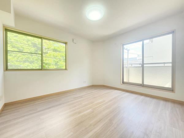 中古戸建 荒川区西尾久８丁目 都電荒川線荒川車庫前駅 5,980万円