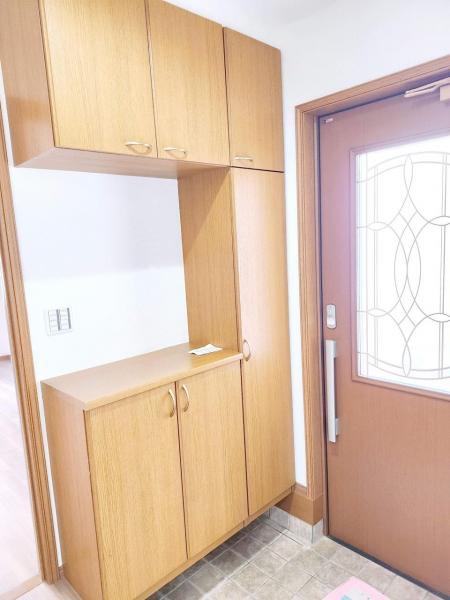中央区鈴谷5丁目　中古戸建 玄関