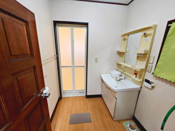 西原台1丁目　戸建 脱衣所