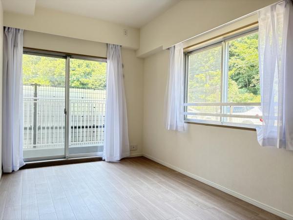 サンクタス・ゲロウヒルズ 洋室