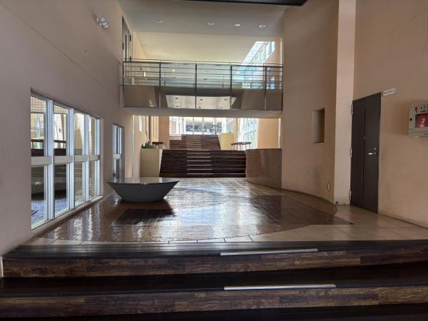 サンクタス・ゲロウヒルズ 玄関(共用部)