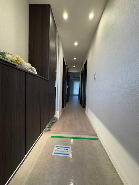 ドミナス多摩・南大沢 玄関