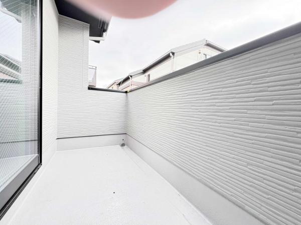 八王子市兵衛2丁目　新築戸建 バルコニー