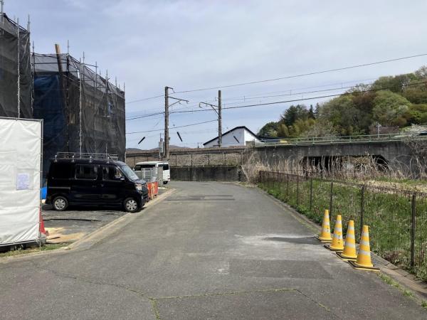 八王子市七国1丁目　新築戸建 前面道路含む現地写真