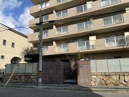 中古マンション 神戸市灘区篠原南町１丁目6-31 阪急神戸線六甲駅 4,980万円
