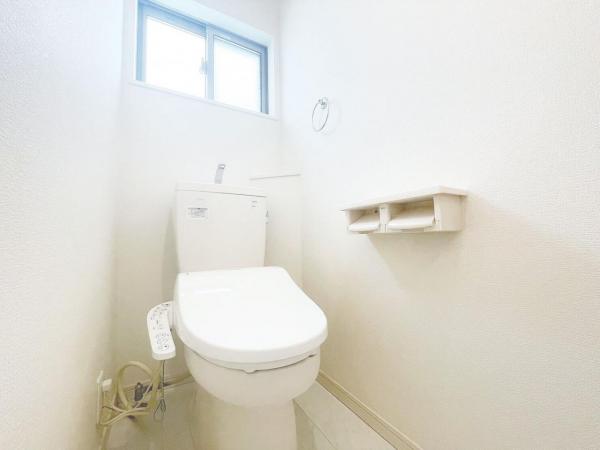 葛飾区青戸7丁目 中古戸建 トイレ