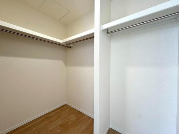 東村山市本町1丁目の戸建 収納
