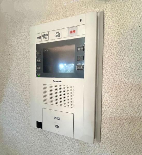 ヴィラージュ・ヴェール七番館 TVモニター付きインターフォン