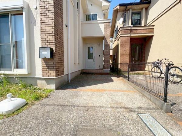 東村山市廻田町1丁目の戸建 駐車場