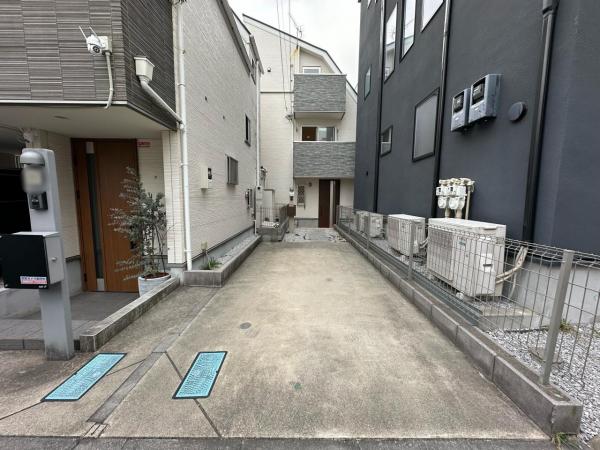 豊島区長崎3丁目　中古戸建 駐車場