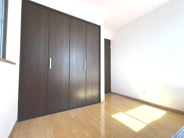 小平市小川町2丁目 中古戸建 収納