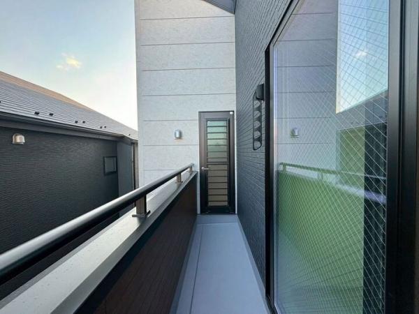 小平市小川東町5丁目の新築戸建　ラスト1棟 バルコニー