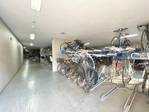 コスモフォーラム武蔵小金井 駐輪場