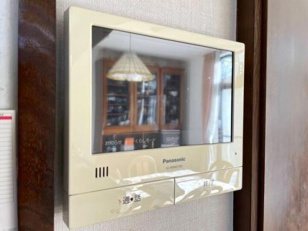 東村山市栄町2丁目の戸建 TVモニター付きインターフォン