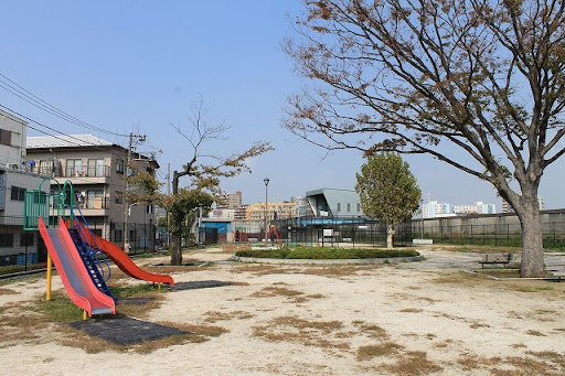 荒川区町屋7丁目 売地 前面道路含む現地写真