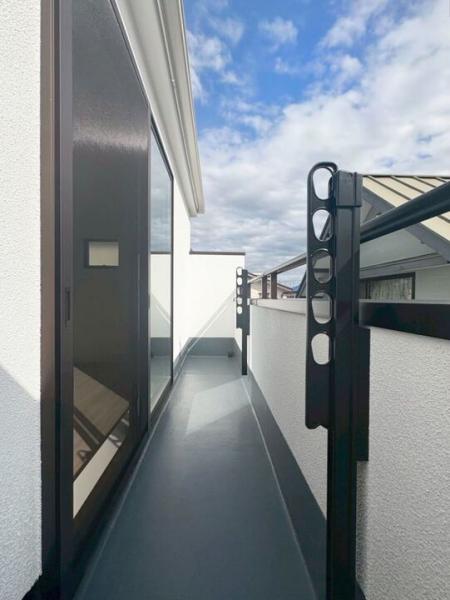 小金井市貫井南町1丁目の新築戸建 バルコニー