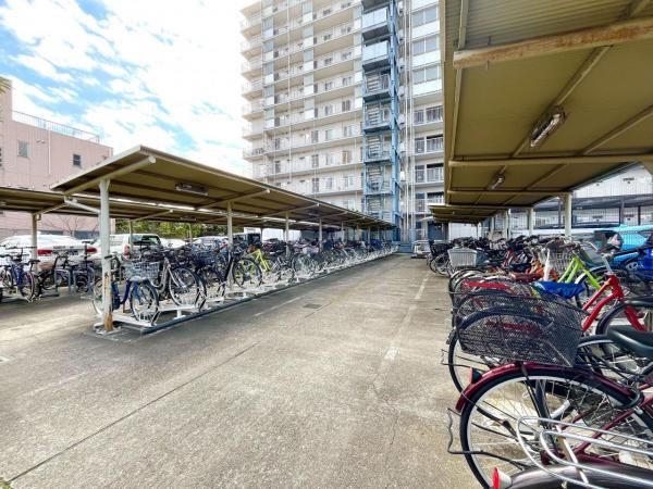 尾久橋スカイハイツ 駐輪場