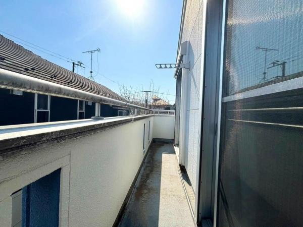 東村山市恩多町2丁目の戸建て バルコニー