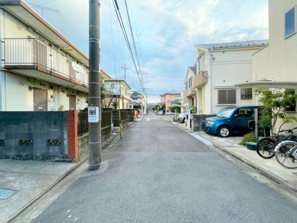 府中市四谷3丁目の土地 前面道路含む現地写真