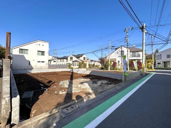 国分寺市西恋ヶ窪4丁目の土地　全3区画 前面道路含む現地写真