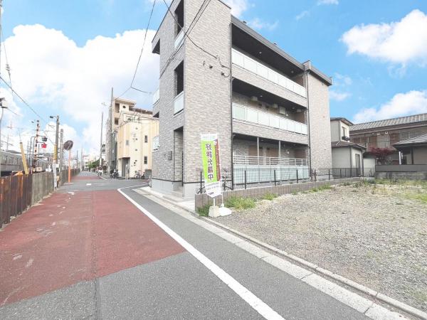 板橋区南常盤台2丁目 建築条件なし 売地 前面道路含む現地写真