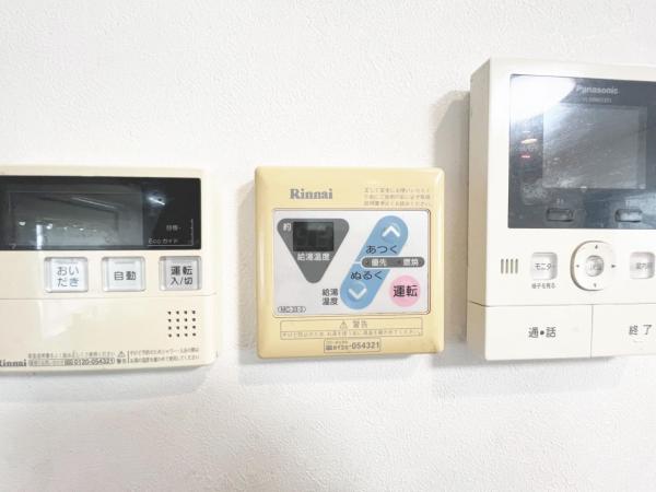 文京区白山4丁目 中古戸建 発電・温水設備(専用部)