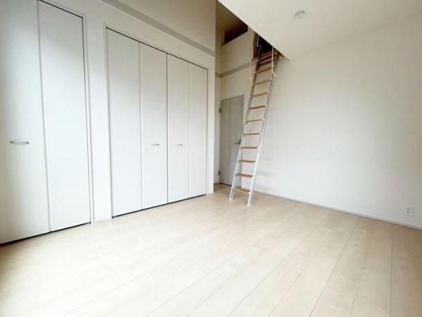 小平市花小金井4丁目の新築戸建 洋室