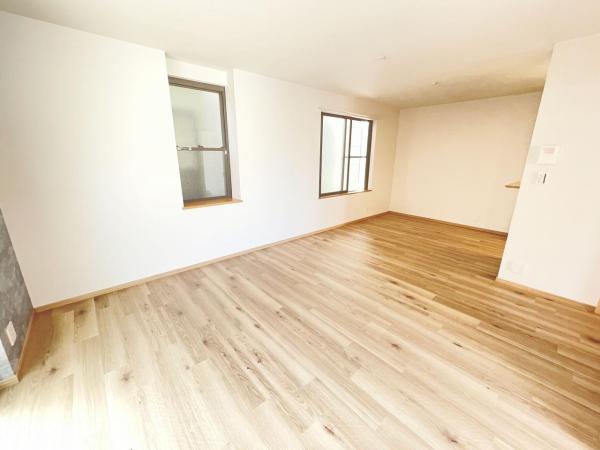 小金井市貫井南町 中古戸建 リビング