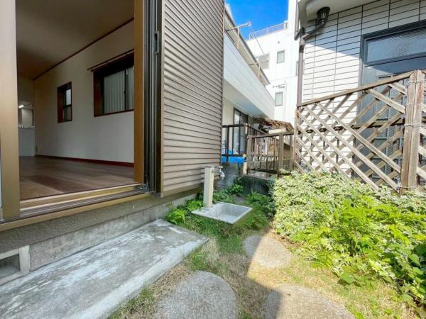 東大和市高木町2丁目の戸建 庭